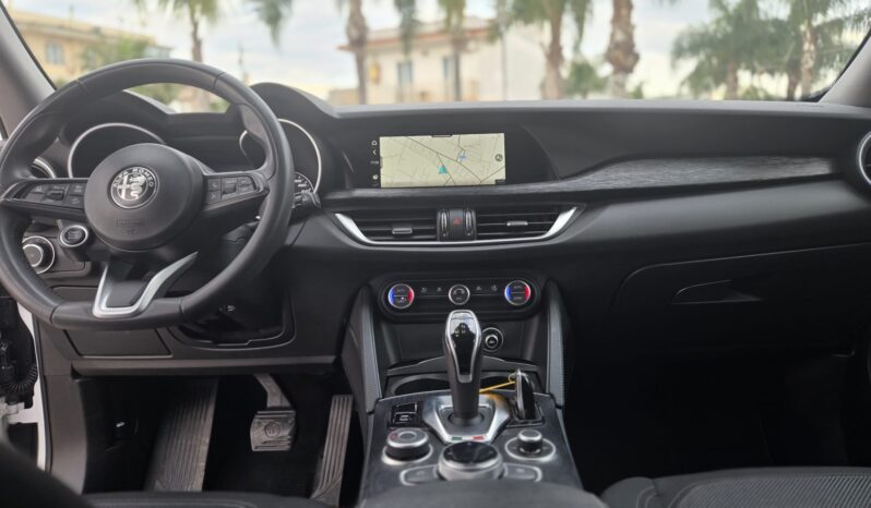 Alfa Romeo Stelvio 2.2 t Business Q4 190CV auto Led Uff Italy Navi pieno