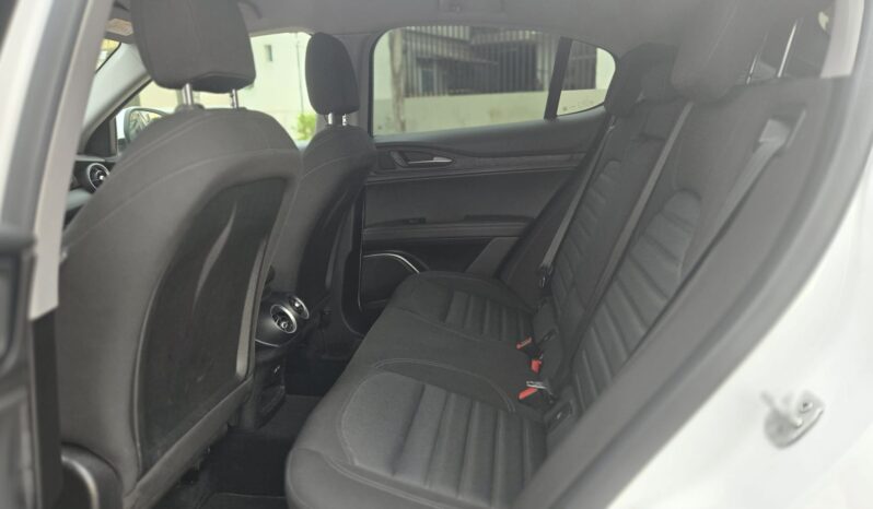 Alfa Romeo Stelvio 2.2 t Business Q4 190CV auto Led Uff Italy Navi pieno