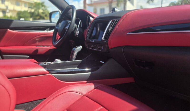 Maserati Levante 3.0 V6 275CV GranSport auto Pelle Tetto Uff Italy pieno