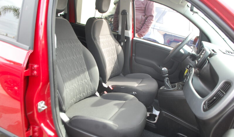 Fiat Panda 1.0 firefly hybrid 70CV S&S City Cross Uff Italy pieno