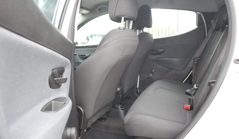 Lancia Ypsilon 1.0 firefly hybrid Gold Plus S&S Uff Italy USB pieno