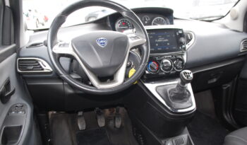 Lancia Ypsilon 1.0 firefly hybrid Gold Plus S&S Uff Italy USB pieno