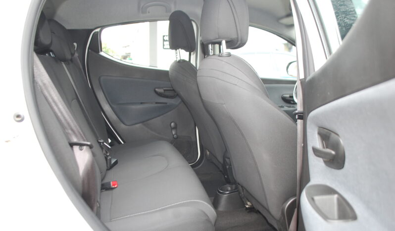 Lancia Ypsilon 1.0 firefly hybrid Gold Plus S&S Uff Italy USB pieno