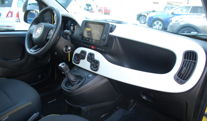 Fiat Panda Pandina Cross 1.0 firefly 70CV hybrid Uff Italy pieno