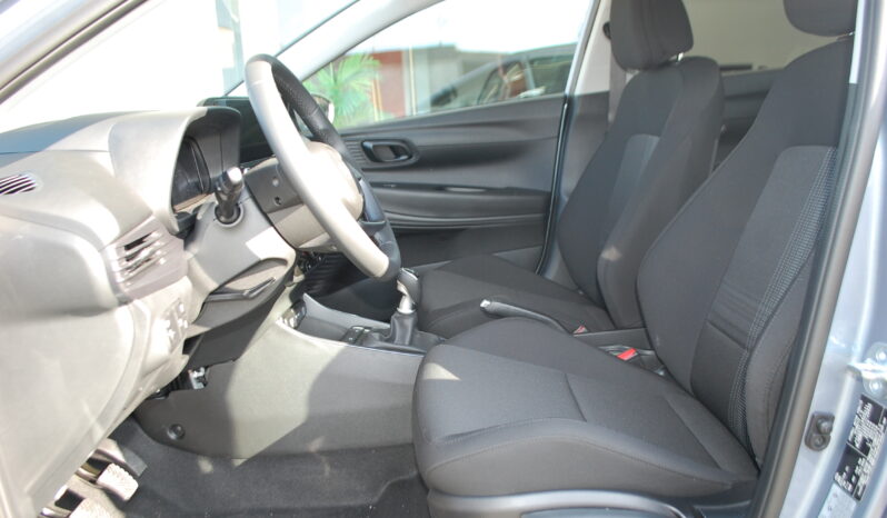 Hyundai BAYON 1.0 t-gdi Xtech 90CV mt Uff Italy Pronta Consegna pieno