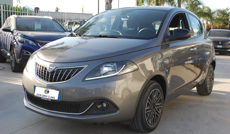 Lancia Ypsilon 1.0 firefly 70CV hybrid Gold Plus S&S Uff Italy USB pieno