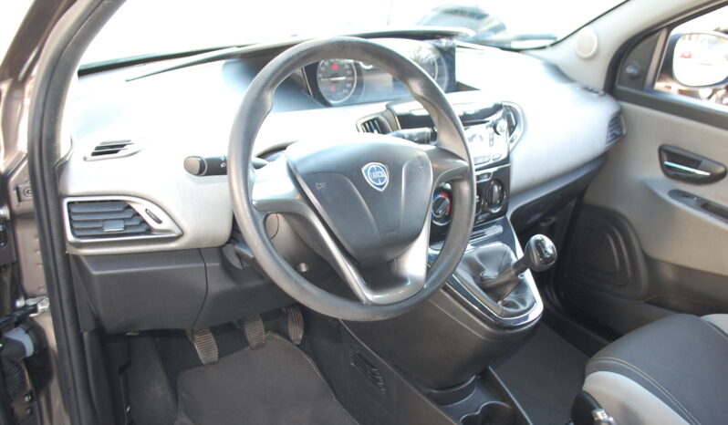 Lancia Ypsilon 1.3 Mjt 95CV S&S Uff. Italy pieno