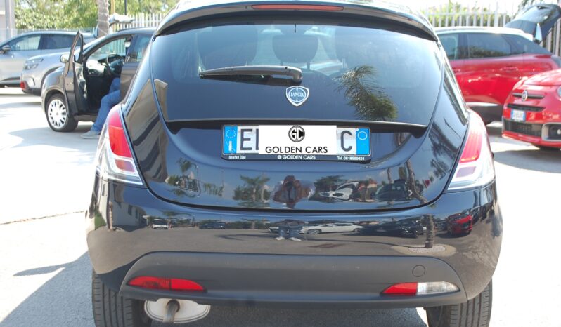 Lancia Ypsilon 1.2 8v Silver ecochic Gpl 69CV Uff Italy Lega pieno