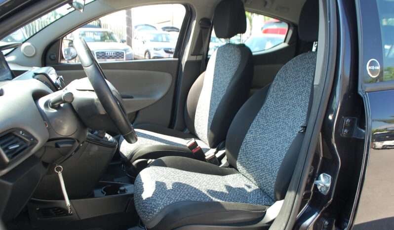Lancia Ypsilon 1.2 8v Silver ecochic Gpl 69CV Uff Italy Lega pieno