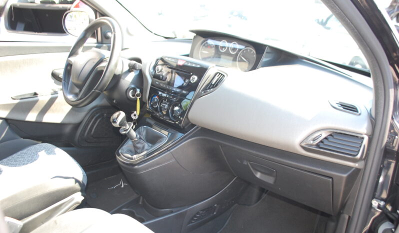 Lancia Ypsilon 1.2 8v Silver ecochic Gpl 69CV Uff Italy Lega pieno
