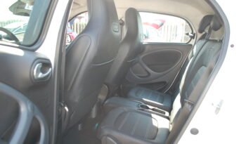 smart forFour 900 t Prime 90cv Twinamic Pelle Navi USB Led pieno