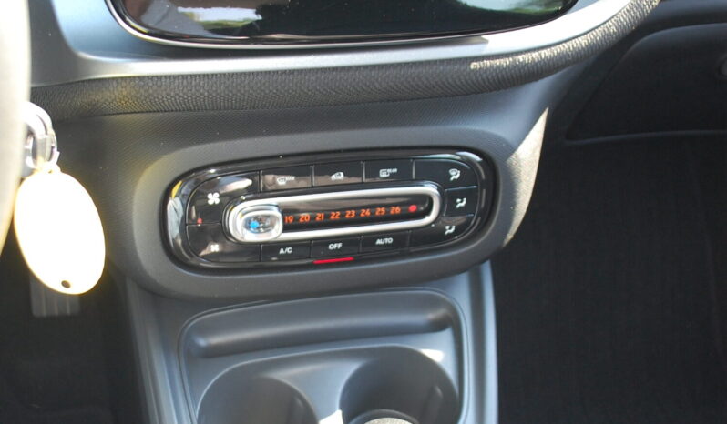 smart forFour 900 t Prime 90cv Twinamic Pelle Navi USB Led pieno