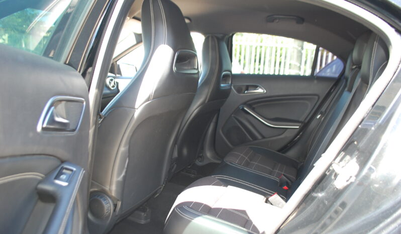 Mercedes-Benz A 180 d 1.5 DCI 110CV Sport pieno