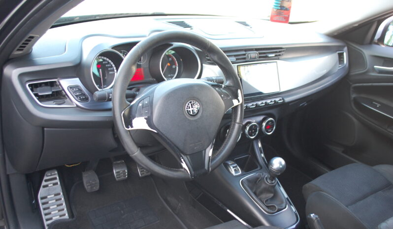 Alfa Romeo Giulietta 1.6 jtdm 105CV Distinctive Uff Italy Clima Lega USB pieno