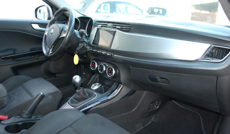 Alfa Romeo Giulietta 1.6 jtdm 105CV Distinctive Uff Italy Clima Lega USB pieno