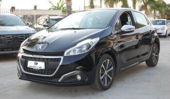 Peugeot 208 5p 1.2 Puretech Allure gpl 82CV Uff Italy Led USB pieno