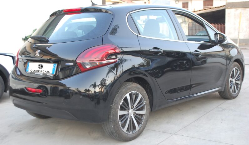 Peugeot 208 5p 1.2 Puretech Allure gpl 82CV Uff Italy Led USB pieno