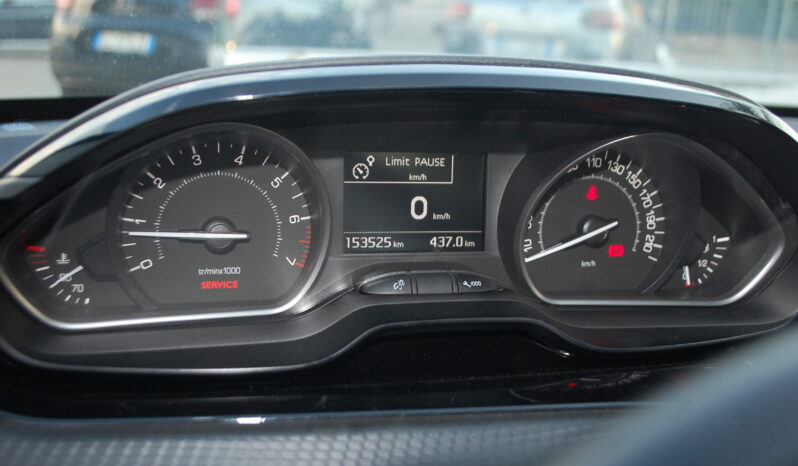 Peugeot 208 5p 1.2 Puretech Allure gpl 82CV Uff Italy Led USB pieno