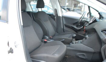 Peugeot 208 5p 1.2 puretech Active gpl 82CV Uff Italy USB pieno