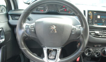 Peugeot 208 5p 1.2 puretech Active gpl 82CV Uff Italy USB pieno
