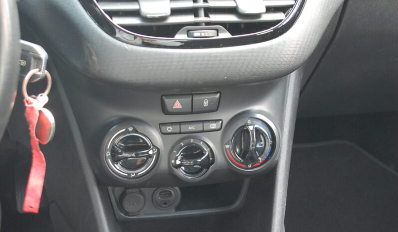 Peugeot 208 5p 1.2 puretech Active gpl 82CV Uff Italy USB pieno