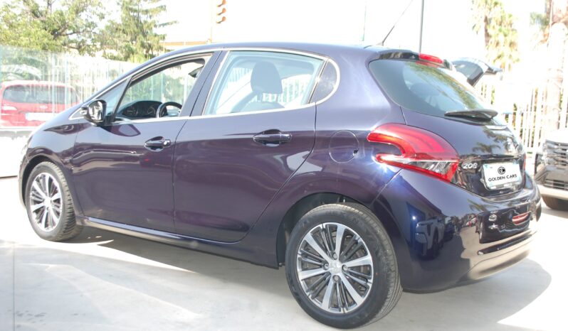 Peugeot 208 5p 1.2 puretech Allure Gpl 82CV Uff Italy Navi USB pieno