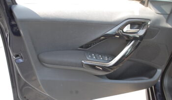 Peugeot 208 5p 1.2 puretech Allure Gpl 82CV Uff Italy Navi USB pieno