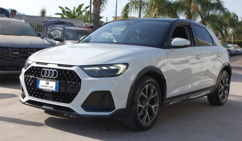 Audi A1 Citycarver 30 1.0 tfsi 116CV Identity Contrast S-Tronic pieno