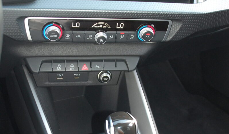 Audi A1 Citycarver 30 1.0 tfsi 116CV Identity Contrast S-Tronic pieno