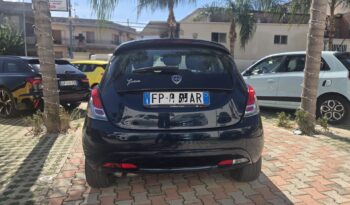 Lancia Ypsilon 1.2 Gold 69CV Uff Italy USB Clima Bluetooth pieno