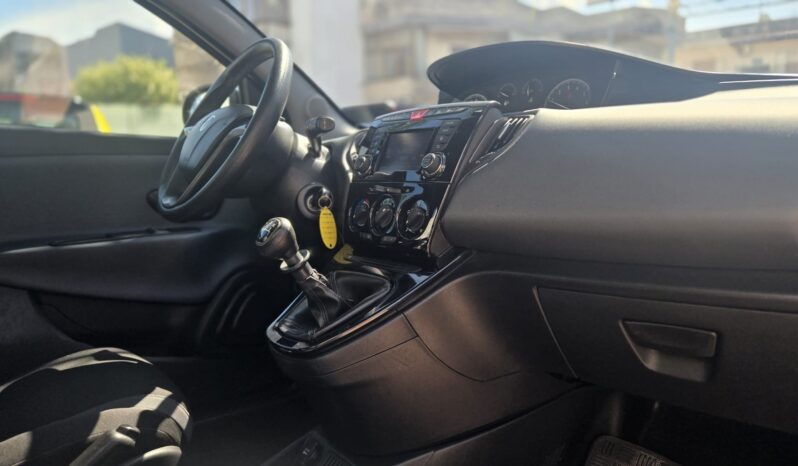 Lancia Ypsilon 1.2 Gold 69CV Uff Italy USB Clima Bluetooth pieno