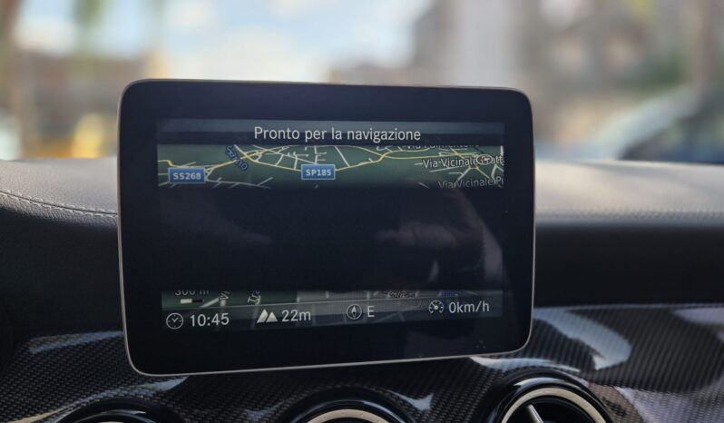 Mercedes-Benz GLA 200 d 2.2 136CV Night Edition auto Tetto Pelle Navi pieno
