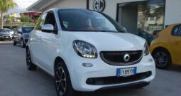 smart forFour 1.0 Passion 71CV Uff Italy Tetto Lega Led USB