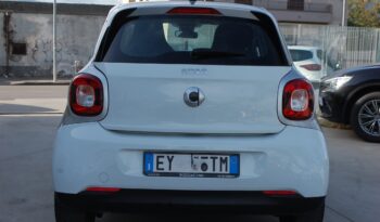 smart forFour 1.0 Passion 71CV Uff Italy Tetto Lega Led USB pieno