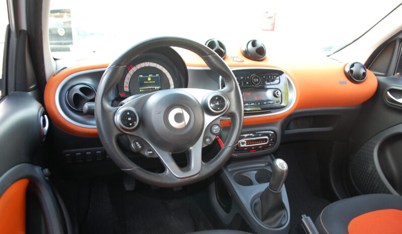 smart forFour 1.0 Passion 71CV Uff Italy Tetto Lega Led USB pieno