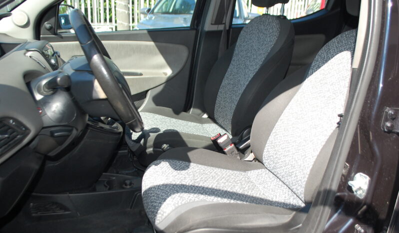 Lancia Ypsilon 1.2 gpl 69CV Ecochic Uff. Italy pieno