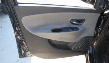 Lancia Ypsilon 1.2 gpl 69CV Ecochic Uff. Italy pieno