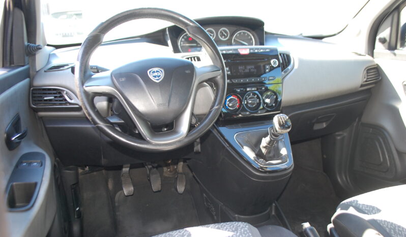 Lancia Ypsilon 1.2 gpl 69CV Ecochic Uff. Italy pieno