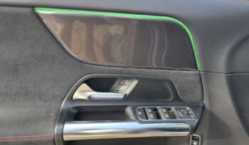 Mercedes-Benz GLA 180 d 1950 115CV Premium AMG auto Tetto Uff Italy Led USB pieno