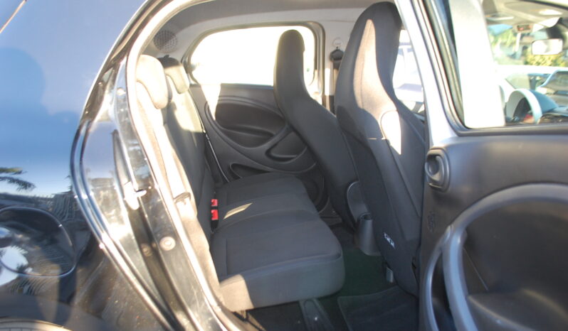Smart ForFour 1.0 Urban 71CV Lega Clima USB pieno