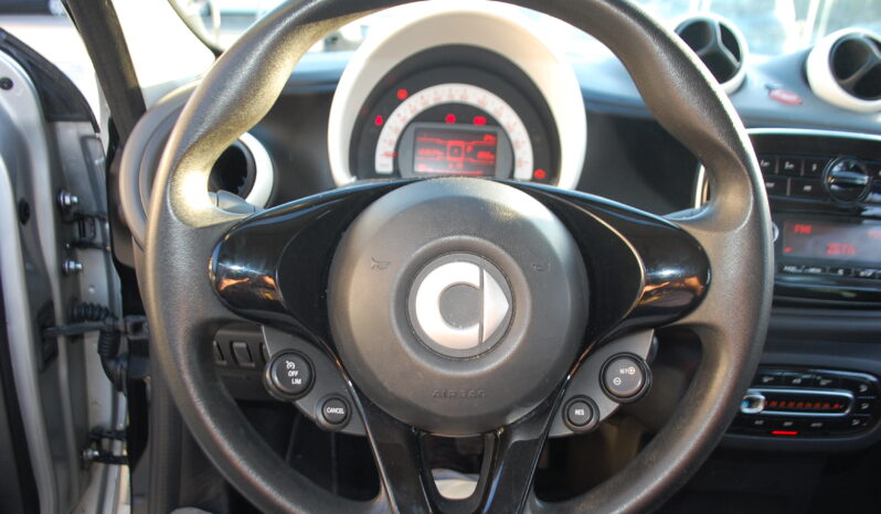 Smart ForFour 1.0 Urban 71CV Lega Clima USB pieno