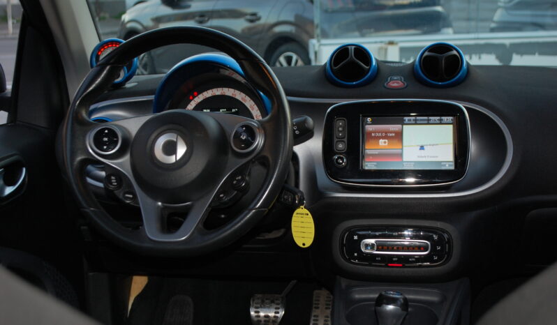 smart forTwo EQ Brabus Style my19 Uff Italy Lega Tetto Led pieno