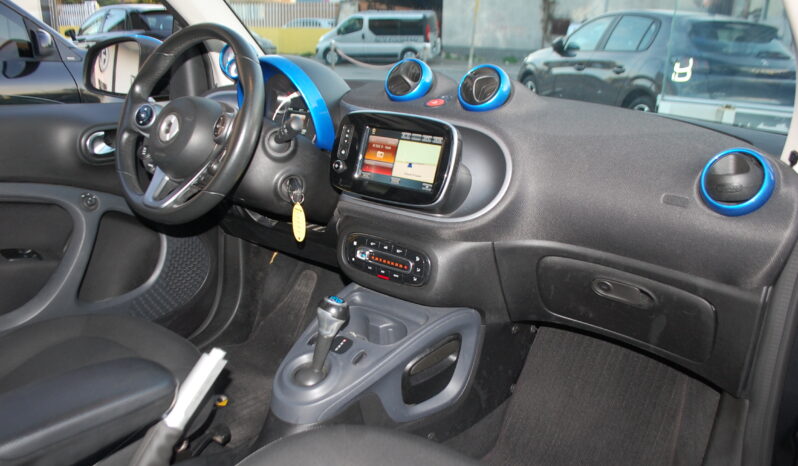 smart forTwo EQ Brabus Style my19 Uff Italy Lega Tetto Led pieno