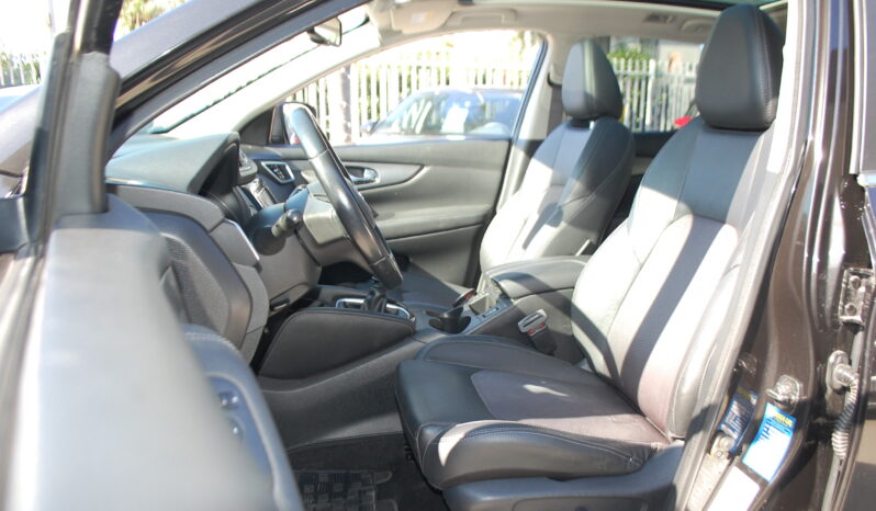 Nissan Qashqai 1.6 dci Tekna 2wd 130cv Uff Italy Tetto Navi Led USB pieno
